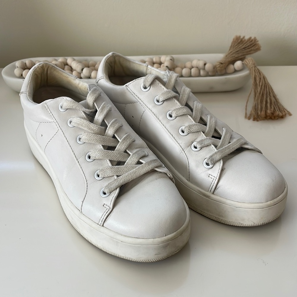 Steve Madden Bertie Platform White Sneakers -size 8